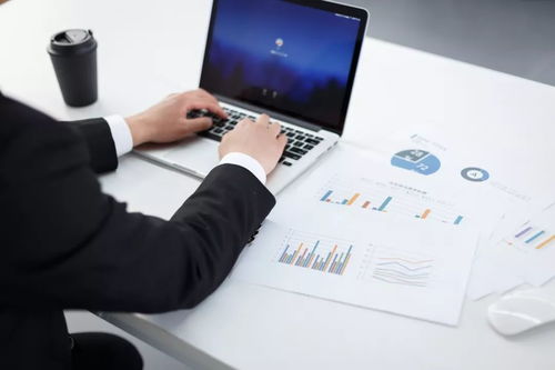 数字化转型浪潮下，海底捞们的自救之路 7天损失5000亿的启示